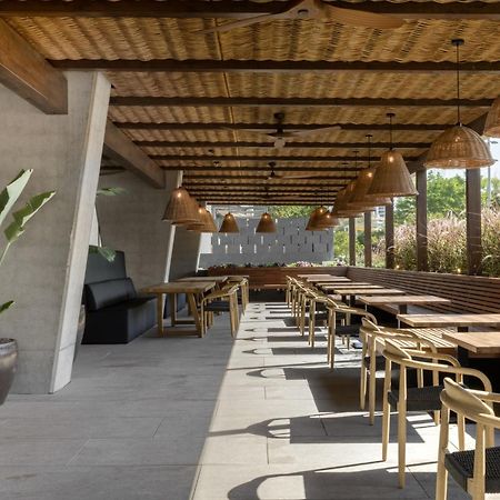 Hotel Sb Win 4 Sup Sant Feliu de Llobregat Exterior photo