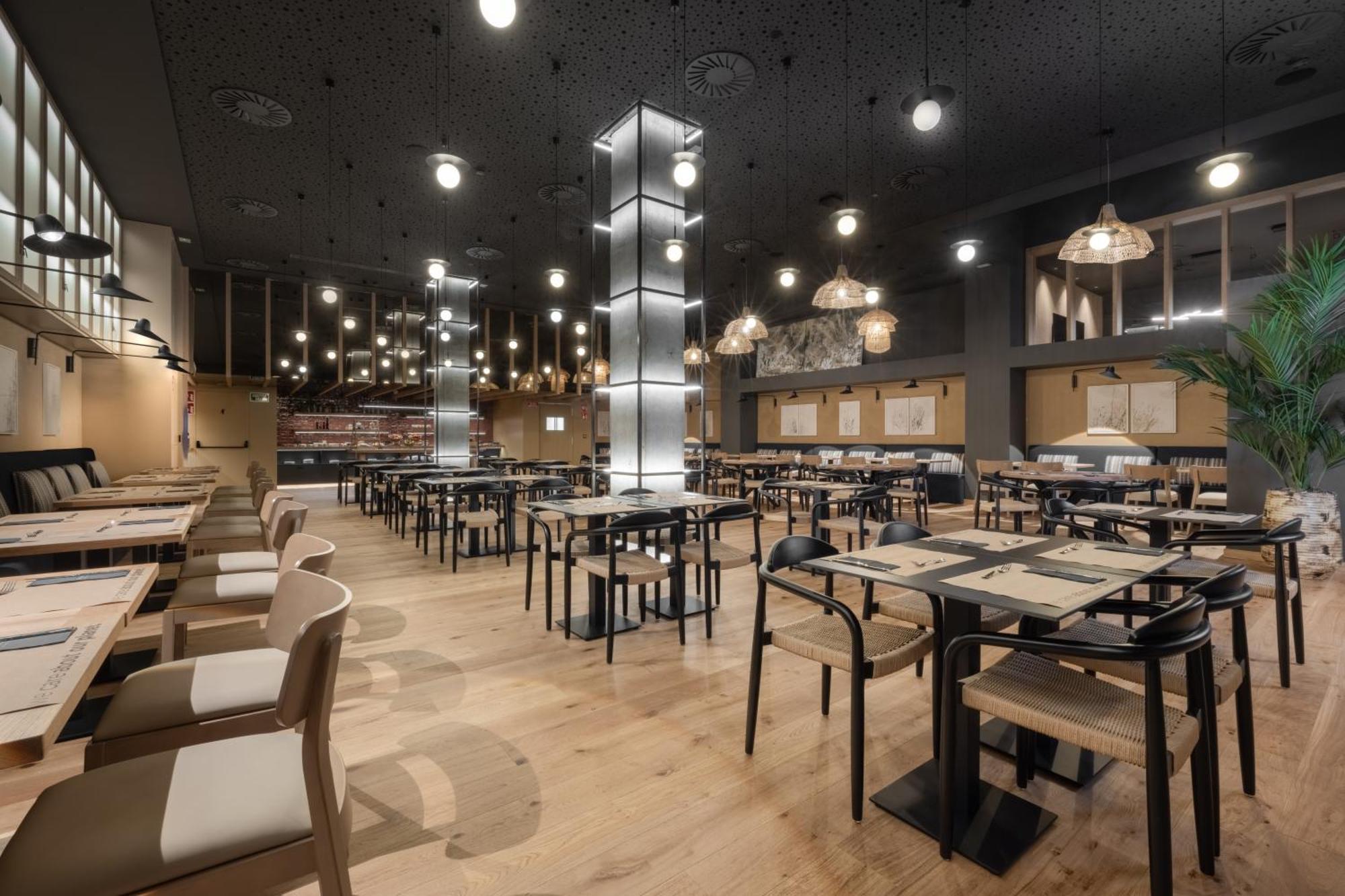 Hotel Sb Win 4 Sup Sant Feliu de Llobregat Exterior photo