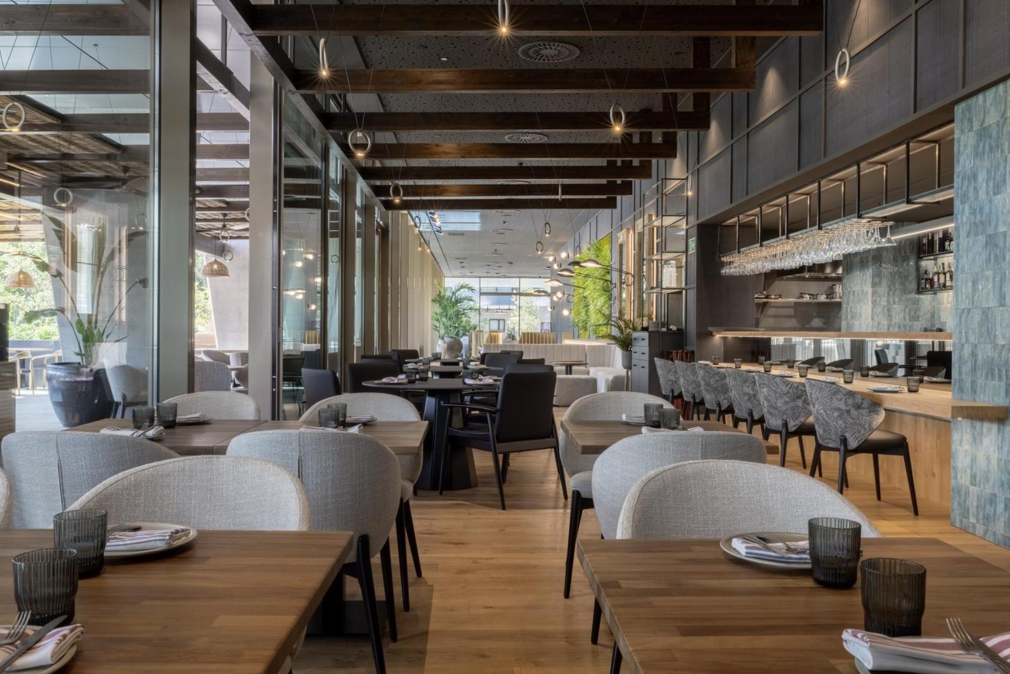 Hotel Sb Win 4 Sup Sant Feliu de Llobregat Exterior photo